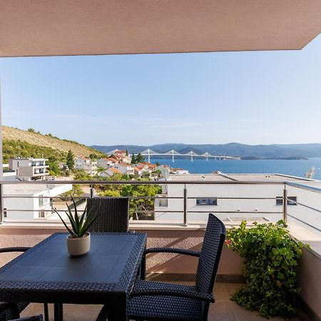 Apartman Maja Komarna Bagian luar foto